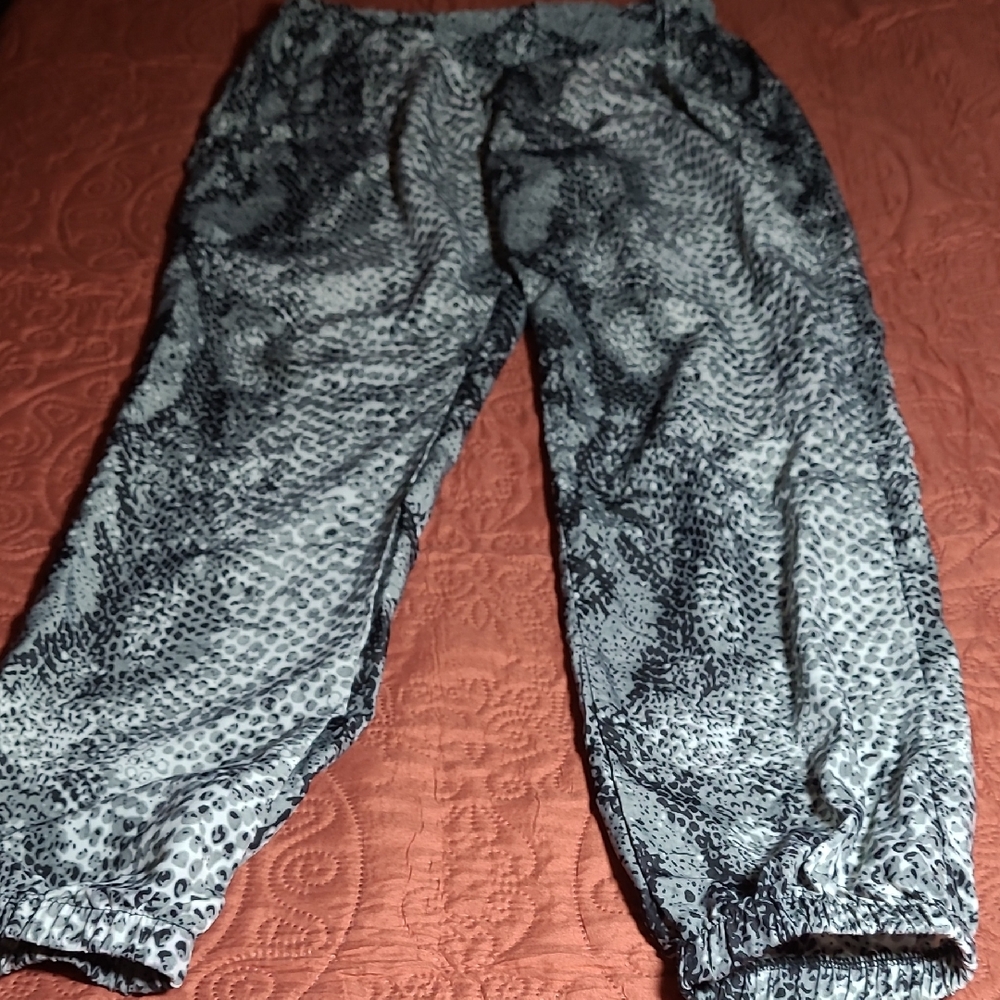 Lily White Black and Gray Leopard Print Fabric